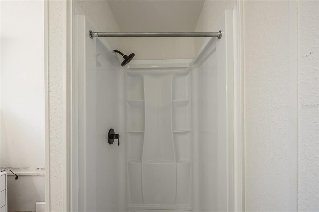 For Sale: $380,000 (3 beds, 2 baths, 1296 Square Feet)