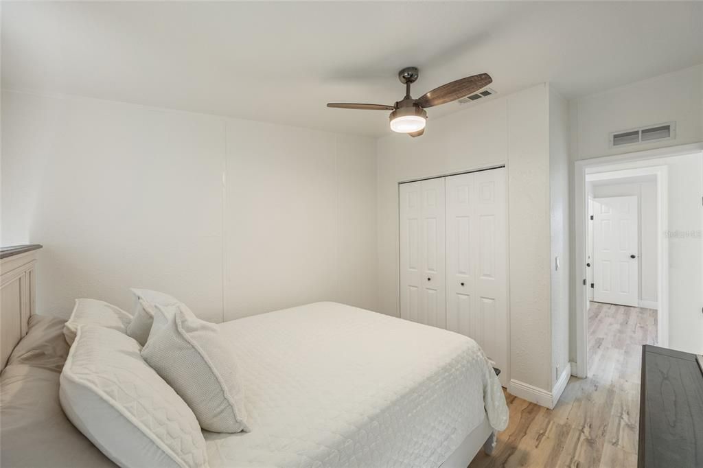 For Sale: $380,000 (3 beds, 2 baths, 1296 Square Feet)