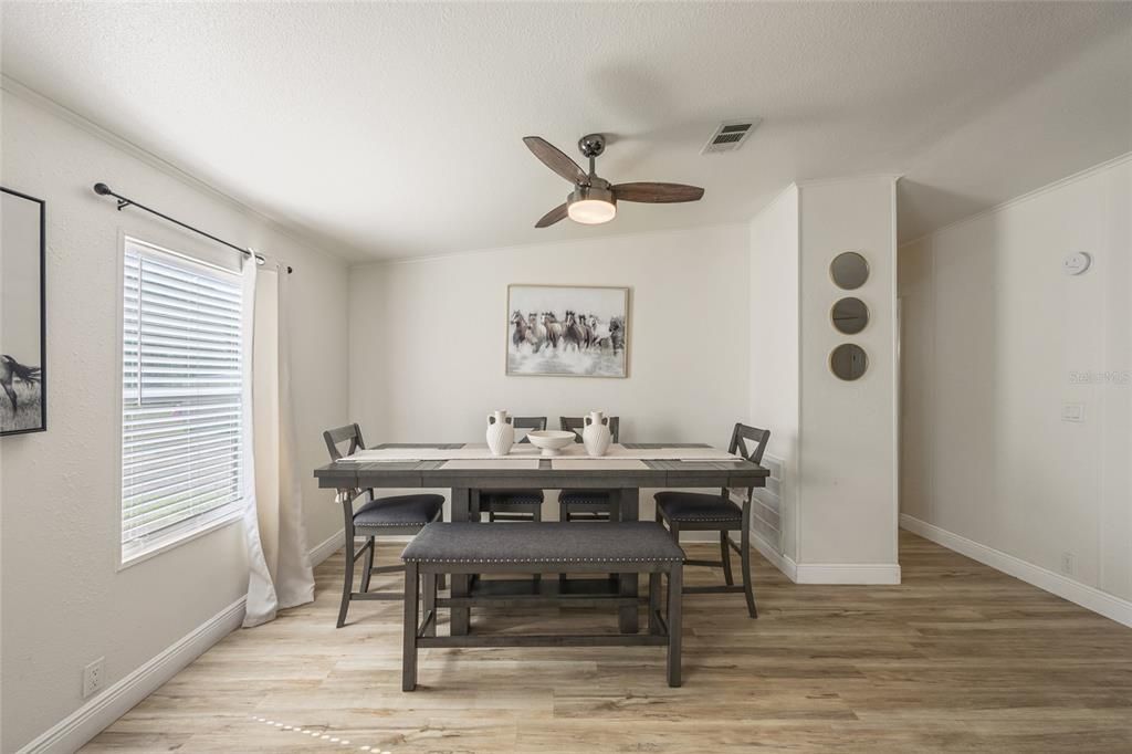 For Sale: $380,000 (3 beds, 2 baths, 1296 Square Feet)