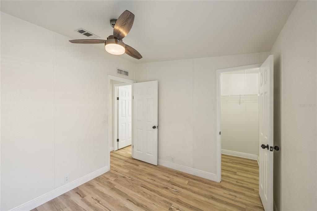 For Sale: $380,000 (3 beds, 2 baths, 1296 Square Feet)