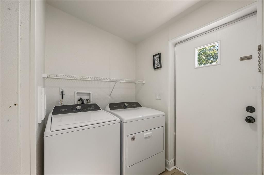 For Sale: $380,000 (3 beds, 2 baths, 1296 Square Feet)