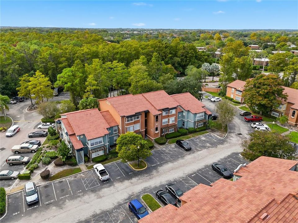 待售: $142,900 (1 贝兹, 1 浴室, 597 平方英尺)