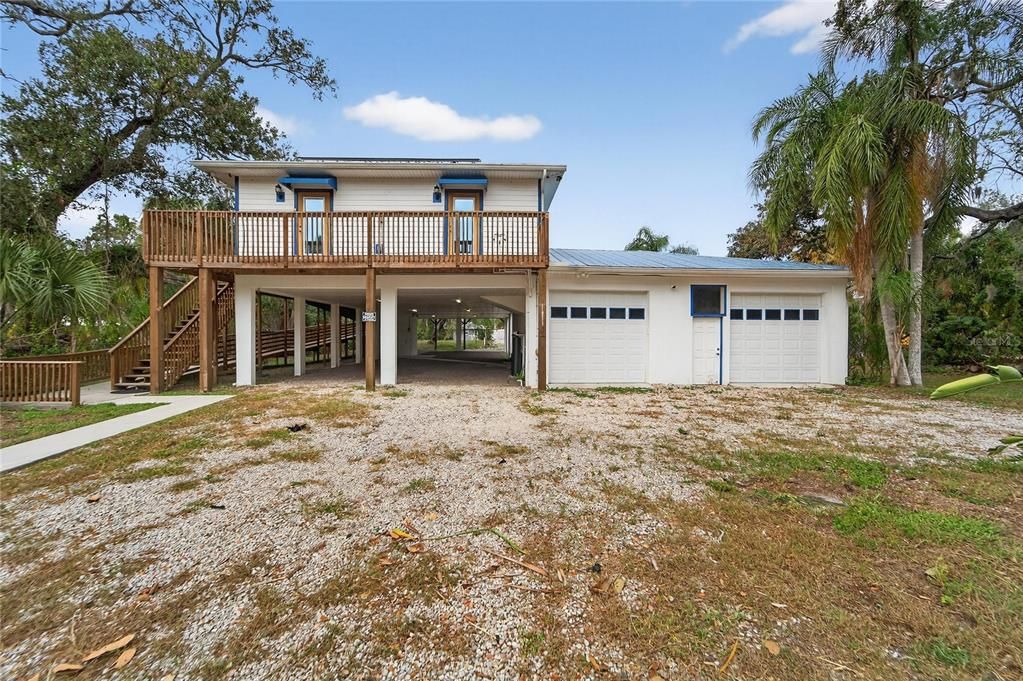 Activo con contrato: $599,000 (3 camas, 3 baños, 2296 Pies cuadrados)