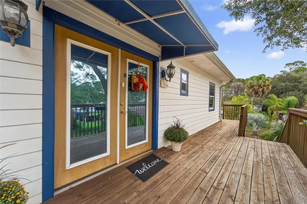 Activo con contrato: $599,000 (3 camas, 3 baños, 2296 Pies cuadrados)