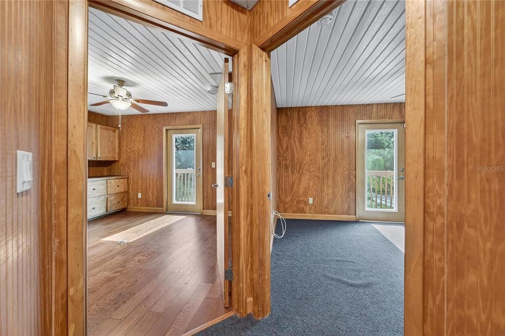 Activo con contrato: $599,000 (3 camas, 3 baños, 2296 Pies cuadrados)