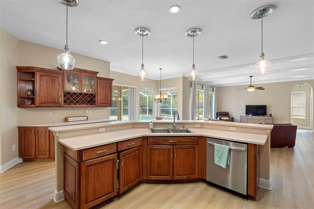 For Sale: $799,000 (4 beds, 3 baths, 3220 Square Feet)