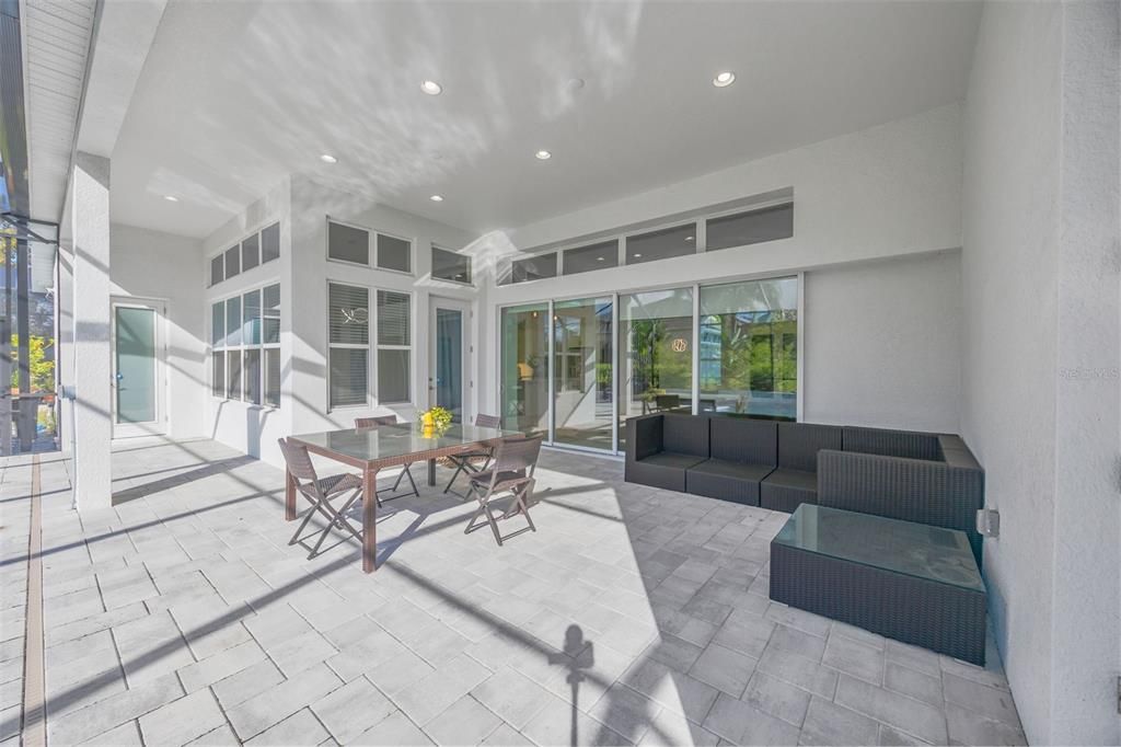 В аренду: $4,975 (4 спален, 3 ванн, 3217 Квадратных фут)