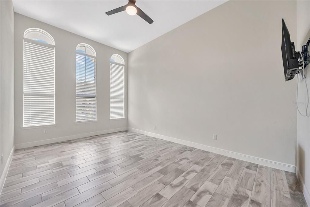 В аренду: $4,975 (4 спален, 3 ванн, 3217 Квадратных фут)