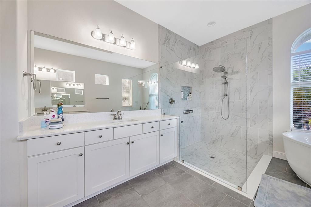 В аренду: $4,975 (4 спален, 3 ванн, 3217 Квадратных фут)