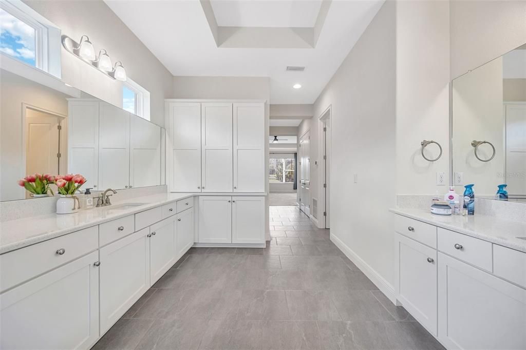 В аренду: $4,975 (4 спален, 3 ванн, 3217 Квадратных фут)