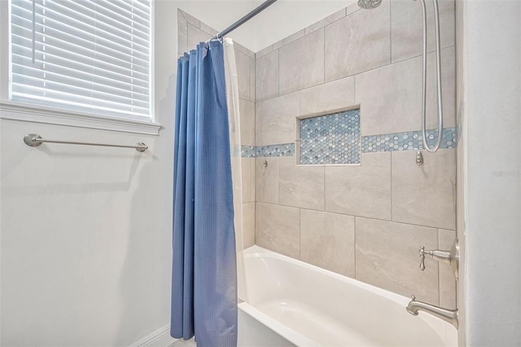 В аренду: $4,975 (4 спален, 3 ванн, 3217 Квадратных фут)