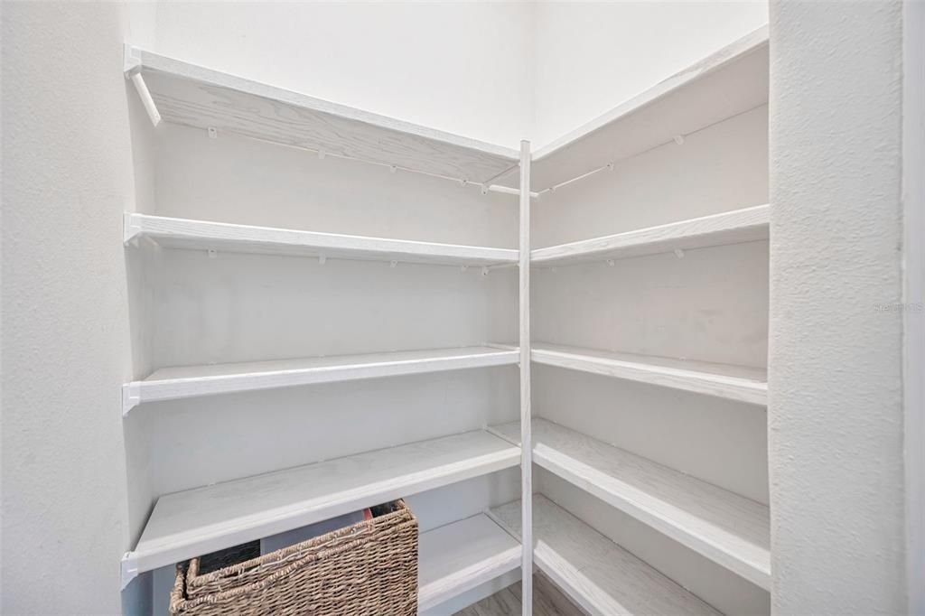 В аренду: $4,975 (4 спален, 3 ванн, 3217 Квадратных фут)