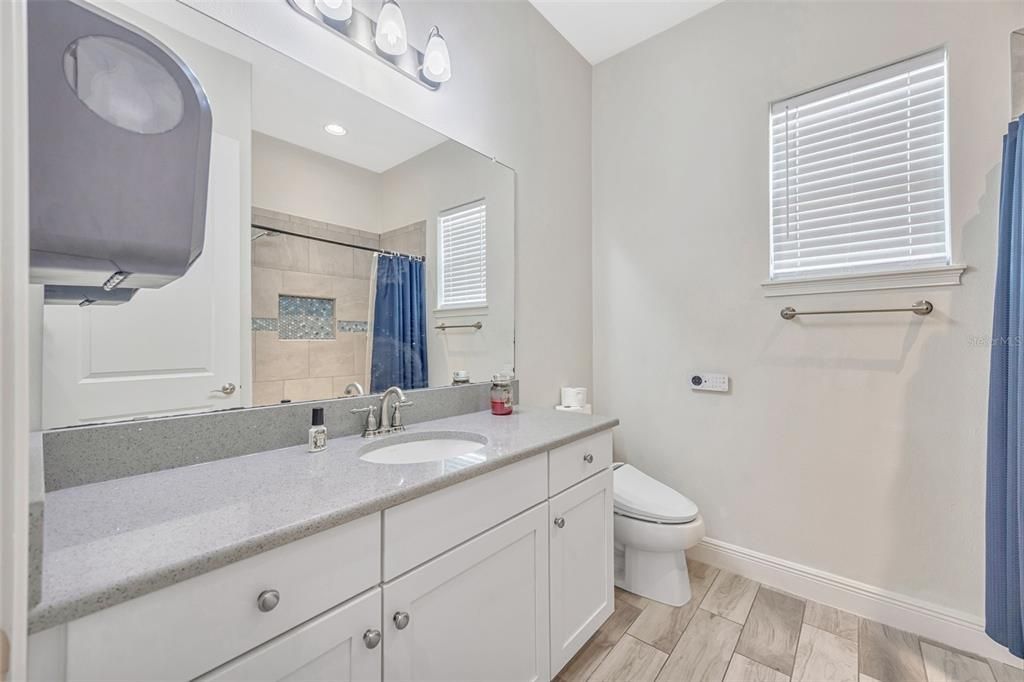 В аренду: $4,975 (4 спален, 3 ванн, 3217 Квадратных фут)