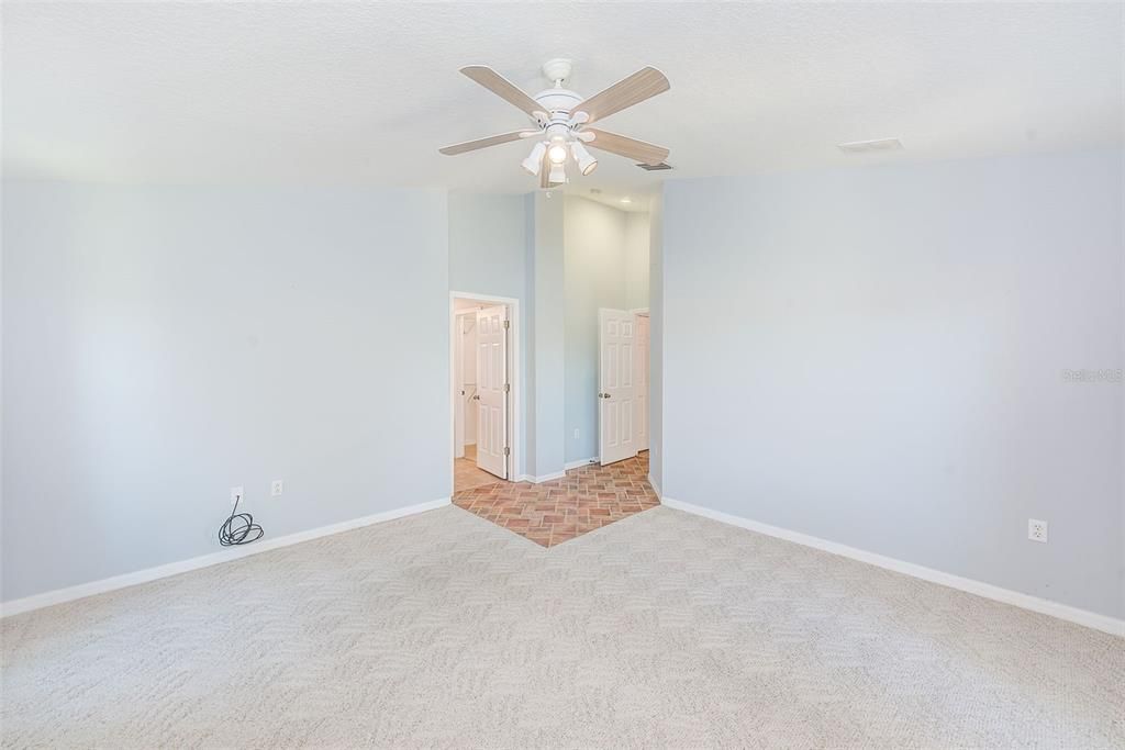 For Sale: $254,000 (3 beds, 2 baths, 1686 Square Feet)