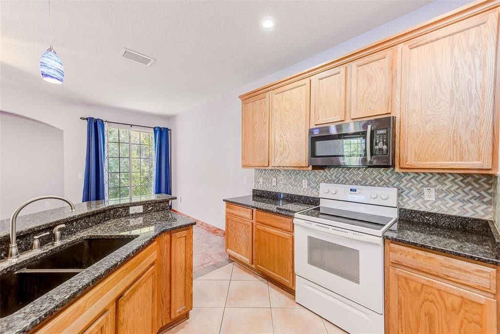 For Sale: $254,000 (3 beds, 2 baths, 1686 Square Feet)