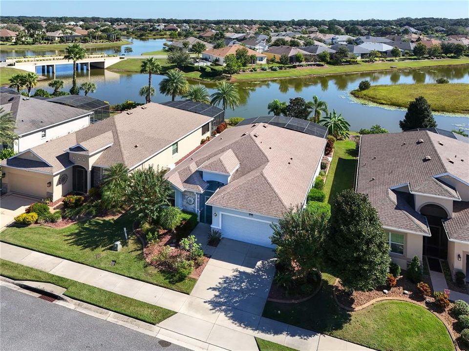 Active With Contract: $445,000 (3 beds, 2 baths, 1682 Square Feet)