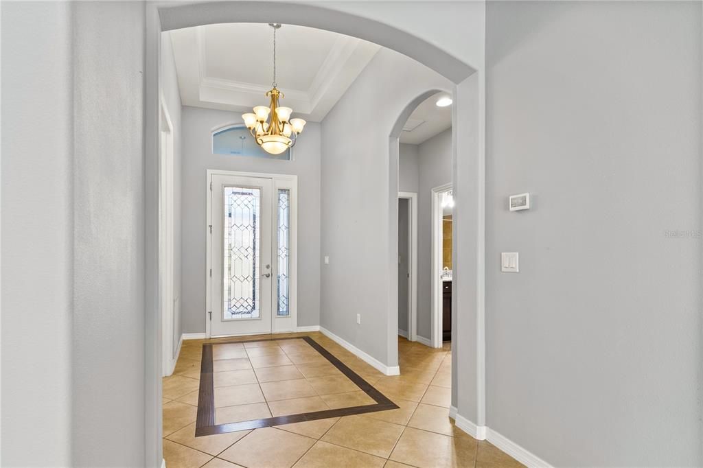 Active With Contract: $445,000 (3 beds, 2 baths, 1682 Square Feet)