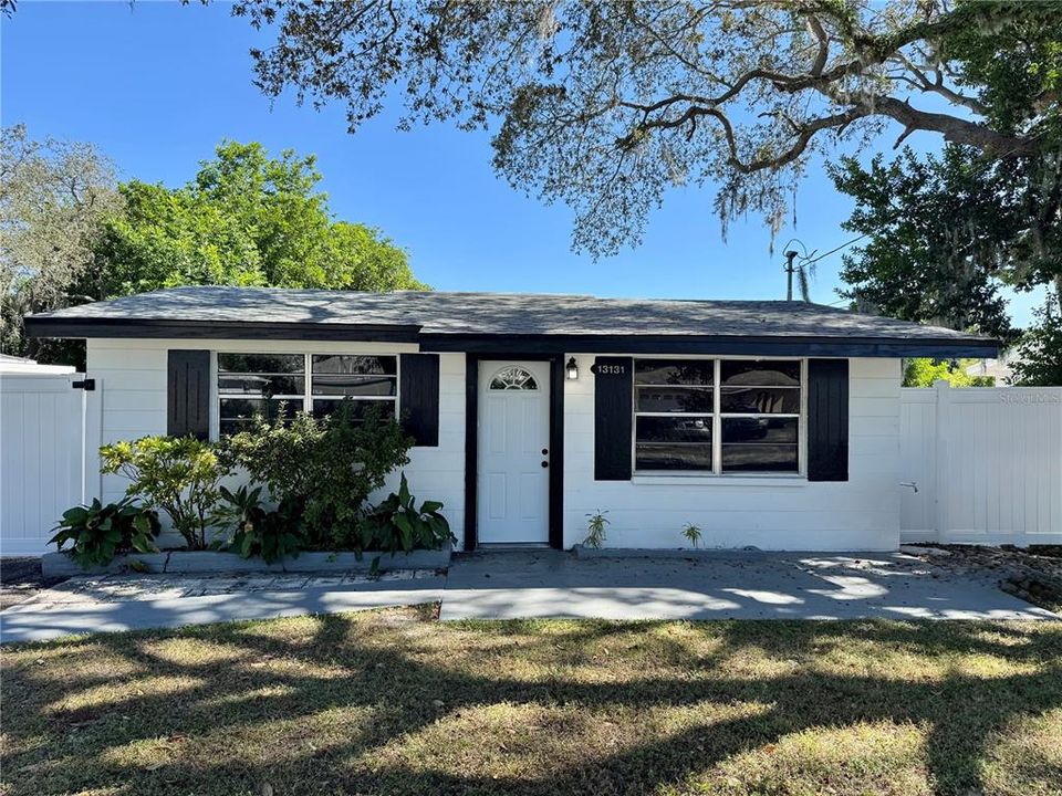 На продажу: $279,000 (2 спален, 2 ванн, 1016 Квадратных фут)