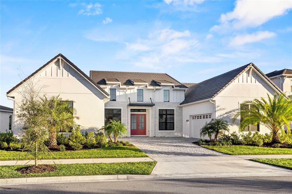 For Sale: $2,299,000 (5 beds, 6 baths, 4596 Square Feet)