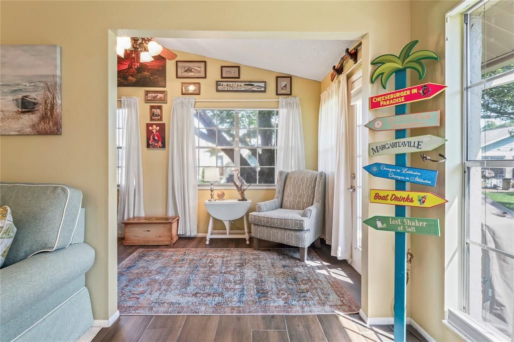 For Sale: $237,000 (2 beds, 2 baths, 1340 Square Feet)