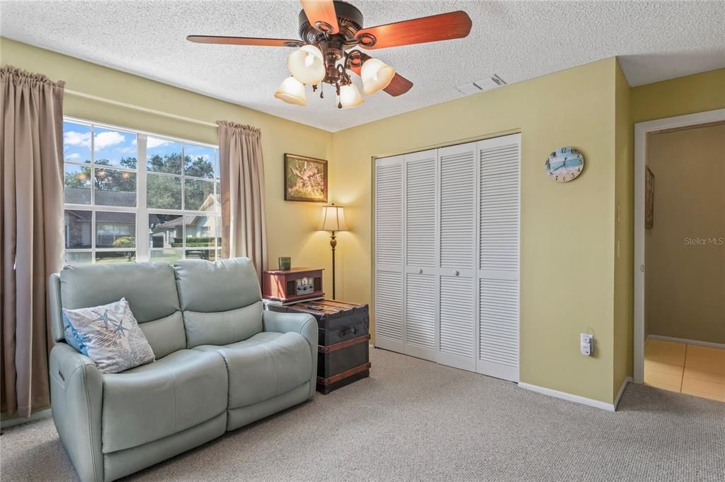 For Sale: $237,000 (2 beds, 2 baths, 1340 Square Feet)
