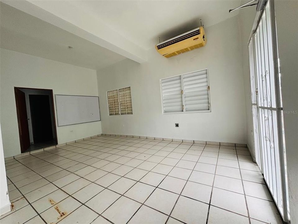 En Venta: $215,000 (0 camas, 0 baños, 0 Pies cuadrados)