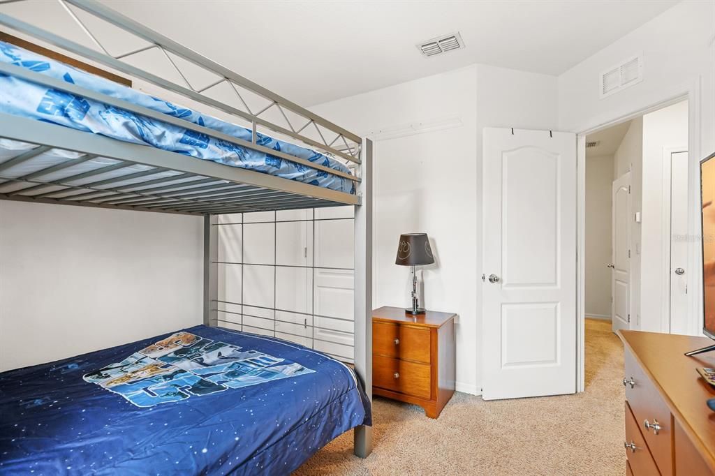 На продажу: $275,000 (3 спален, 2 ванн, 1507 Квадратных фут)