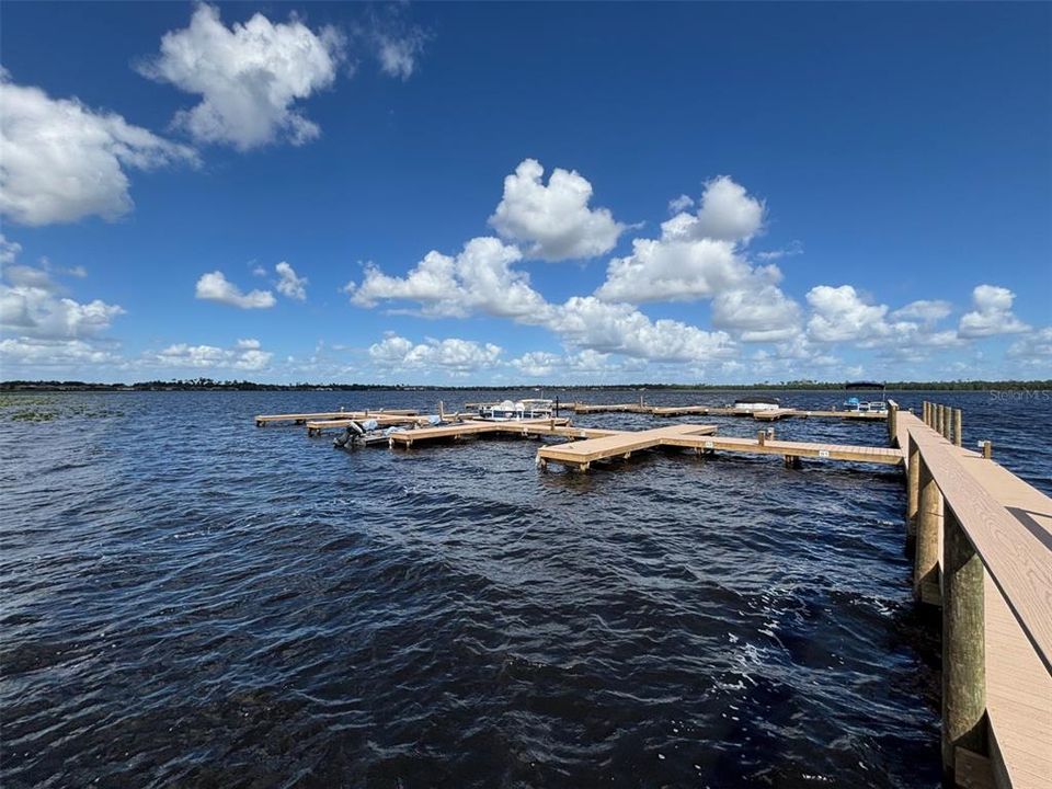 En Venta: $295,000 (3 camas, 2 baños, 1706 Pies cuadrados)