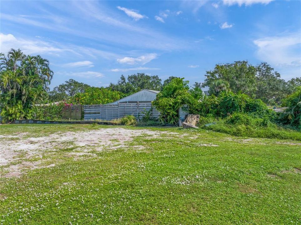 Active With Contract: $500,000 (0.35 acres)