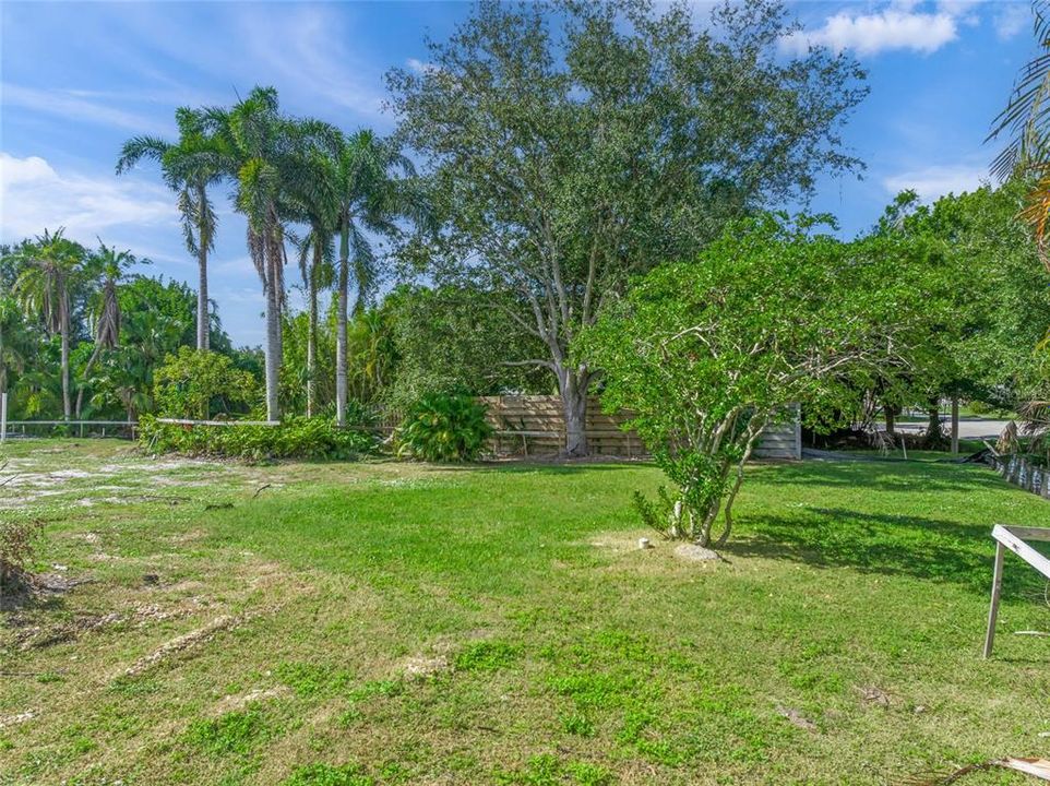 Active With Contract: $500,000 (0.35 acres)