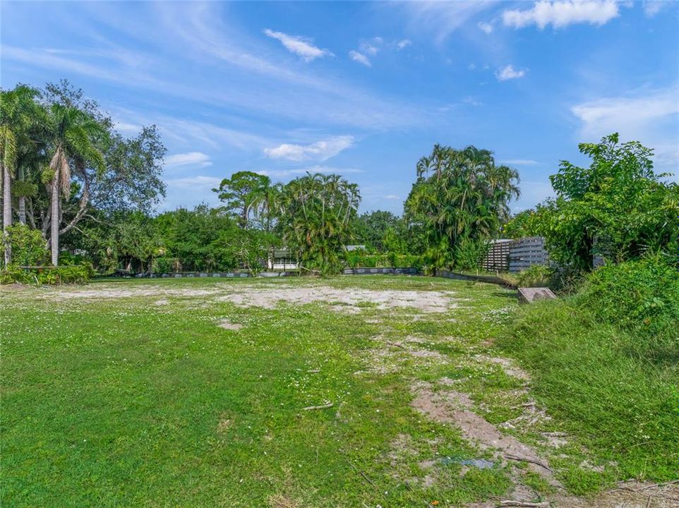 Active With Contract: $500,000 (0.35 acres)