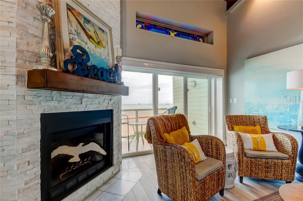 For Sale: $950,000 (3 beds, 2 baths, 1250 Square Feet)