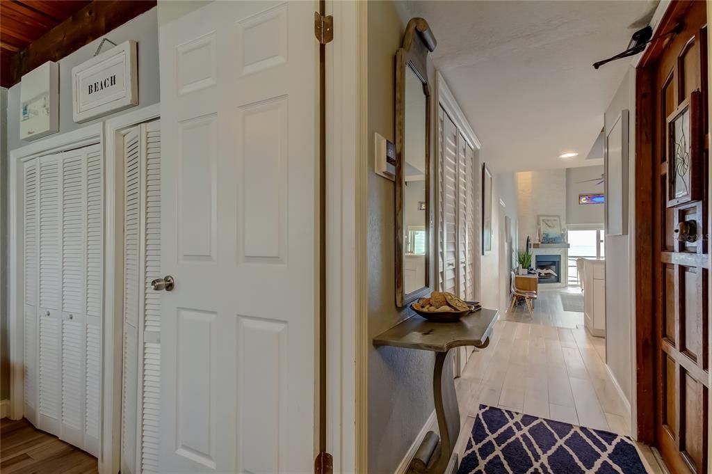 For Sale: $950,000 (3 beds, 2 baths, 1250 Square Feet)