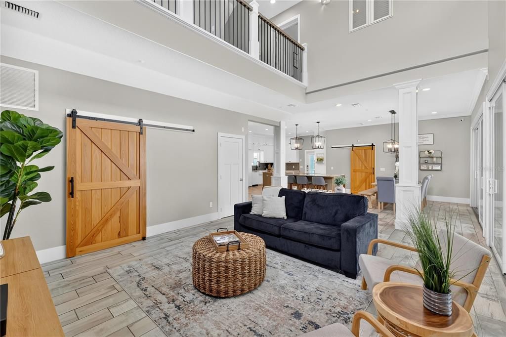 На продажу: $1,427,007 (5 спален, 3 ванн, 3664 Квадратных фут)