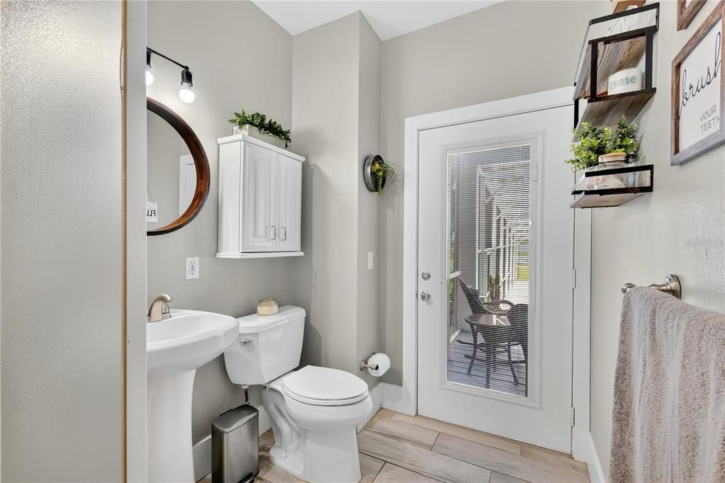 На продажу: $1,427,007 (5 спален, 3 ванн, 3664 Квадратных фут)