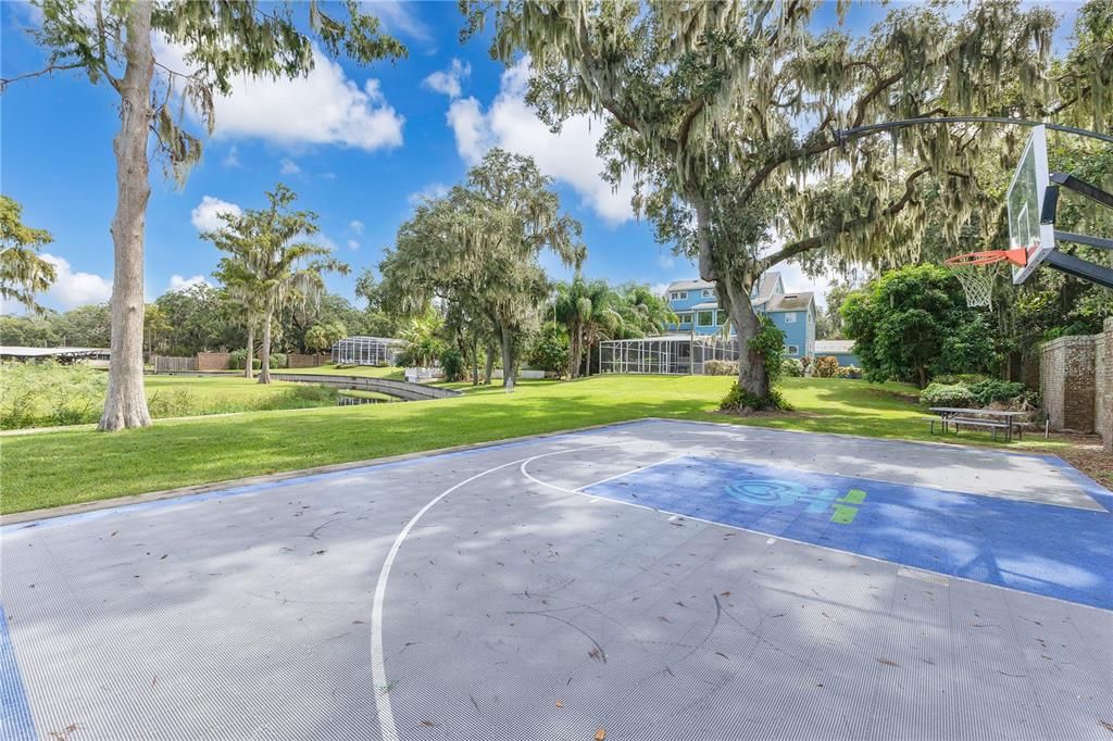 На продажу: $1,427,007 (5 спален, 3 ванн, 3664 Квадратных фут)