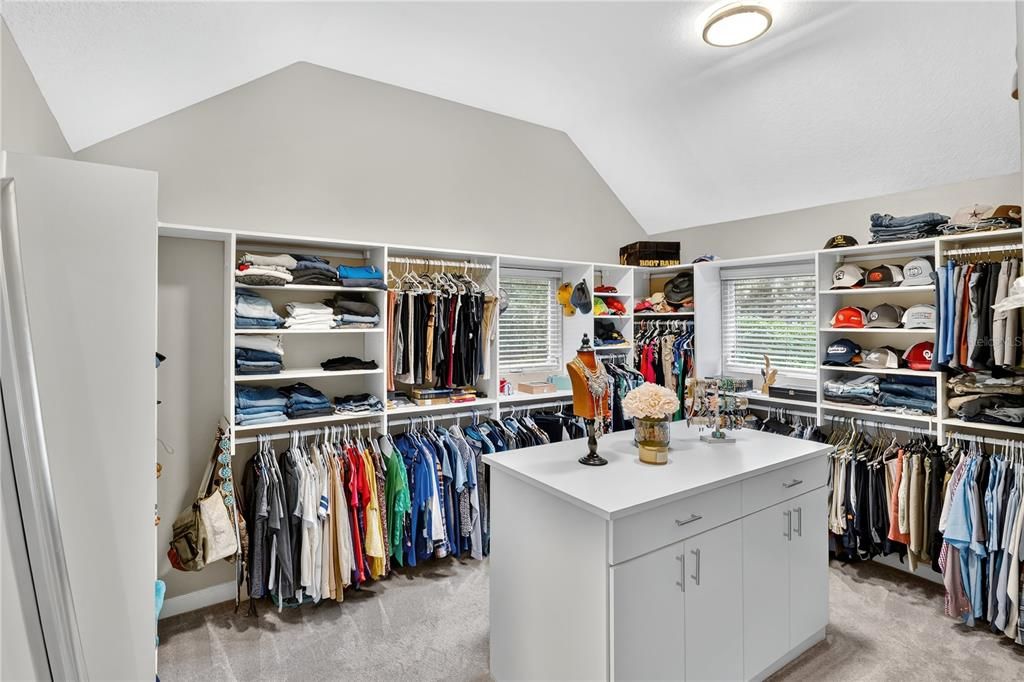 На продажу: $1,427,007 (5 спален, 3 ванн, 3664 Квадратных фут)