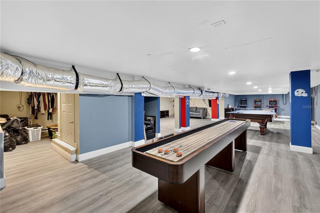 На продажу: $1,427,007 (5 спален, 3 ванн, 3664 Квадратных фут)