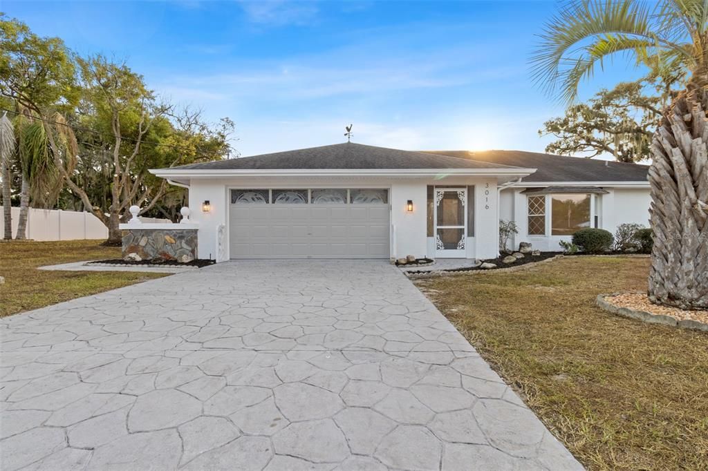 For Sale: $379,900 (4 beds, 2 baths, 2182 Square Feet)