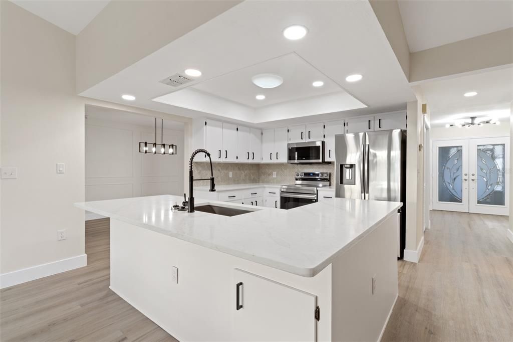 For Sale: $379,900 (4 beds, 2 baths, 2182 Square Feet)