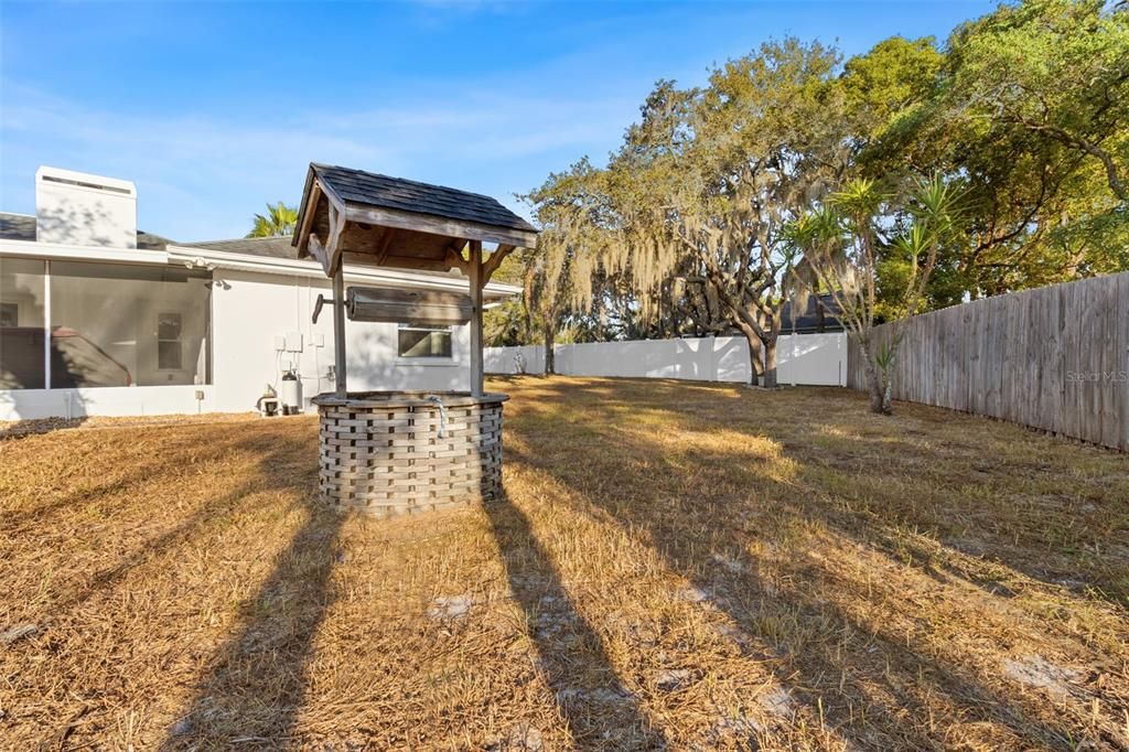 For Sale: $379,900 (4 beds, 2 baths, 2182 Square Feet)