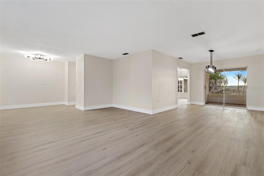 For Sale: $379,900 (4 beds, 2 baths, 2182 Square Feet)