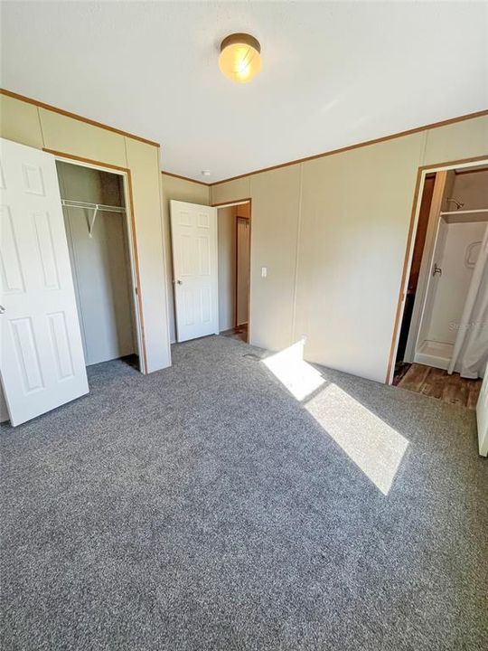 En Venta: $184,999 (2 camas, 2 baños, 728 Pies cuadrados)