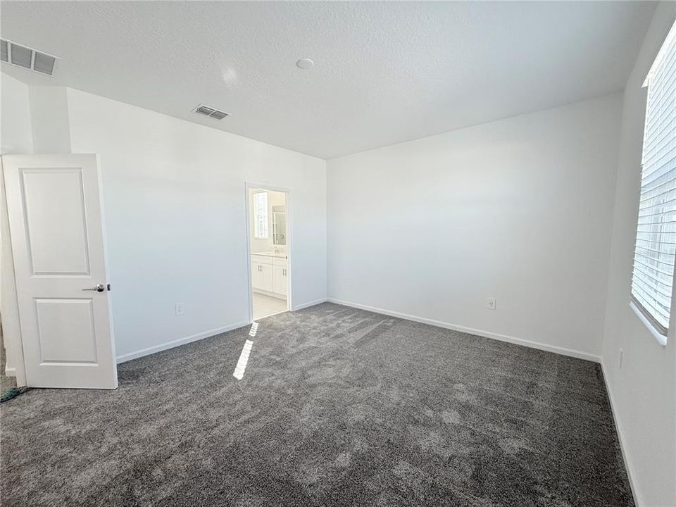 For Rent: $2,800 (4 beds, 3 baths, 2023 Square Feet)