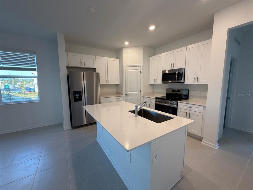 For Rent: $2,800 (4 beds, 3 baths, 2023 Square Feet)