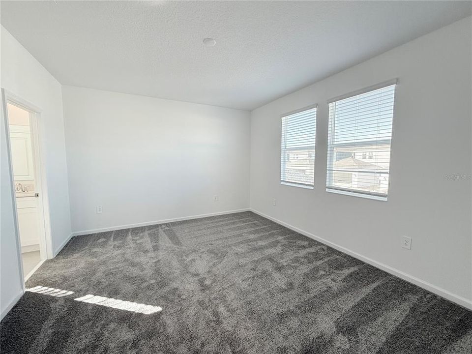 For Rent: $2,800 (4 beds, 3 baths, 2023 Square Feet)