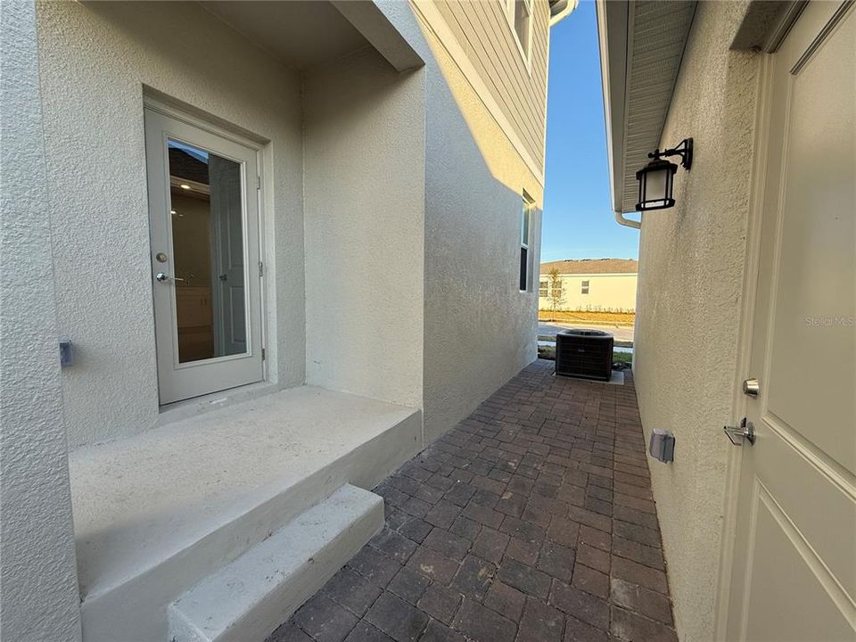 For Rent: $2,800 (4 beds, 3 baths, 2023 Square Feet)