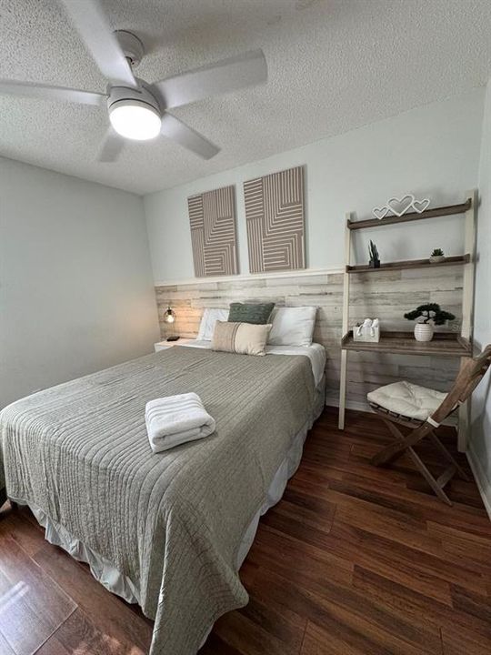 For Rent: $850 (1 beds, 1 baths, 1826 Square Feet)