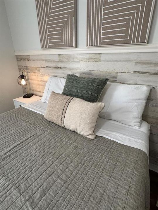 For Rent: $850 (1 beds, 1 baths, 1826 Square Feet)