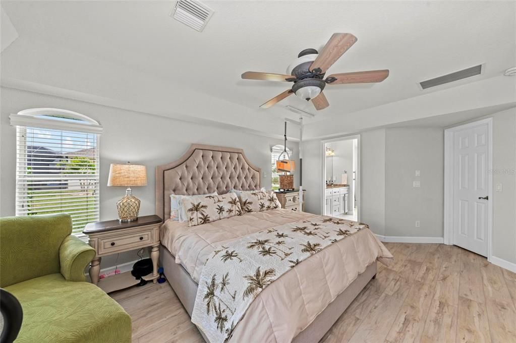 For Sale: $725,000 (3 beds, 2 baths, 2238 Square Feet)